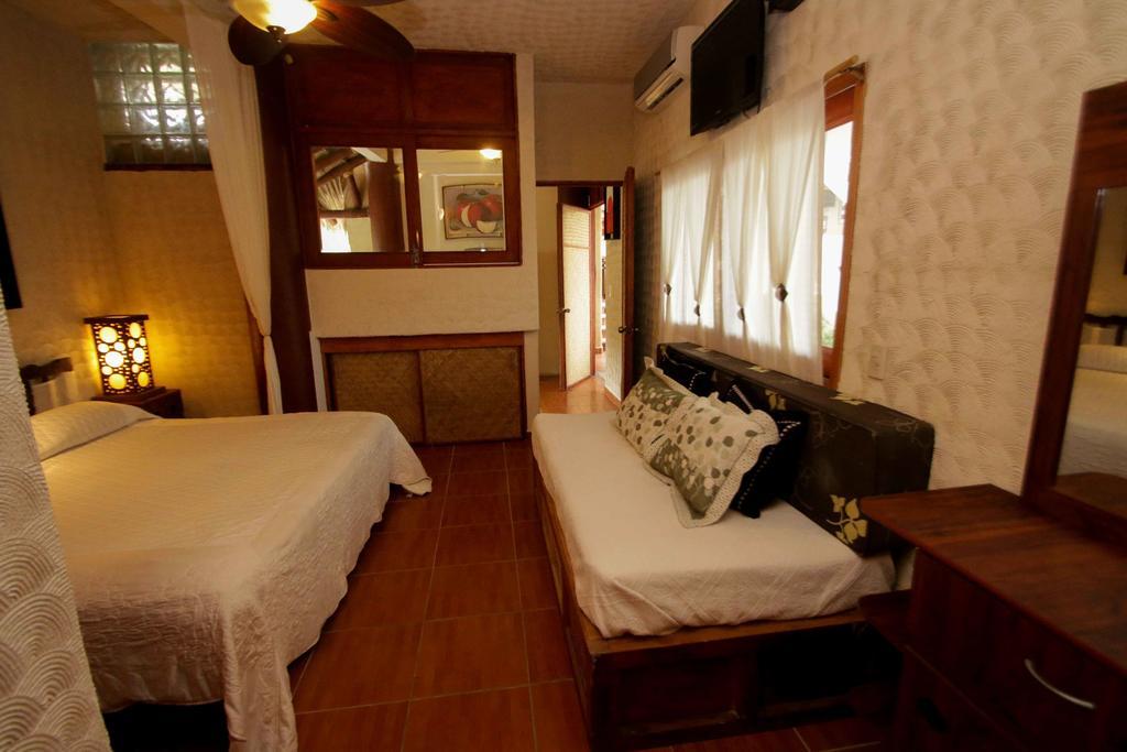 Hotel Villas Las Azucenas Zihuatanejo Extérieur photo